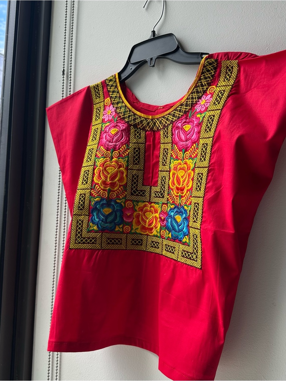 Embroidered women’s shirt Size L Red traditional Mexican Handmade Huipil.